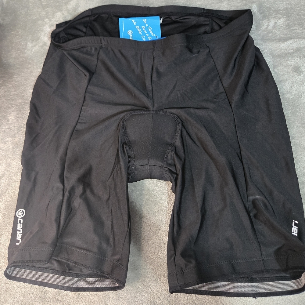 Canari Men's Black Cycling Shorts Size XXL. NWT